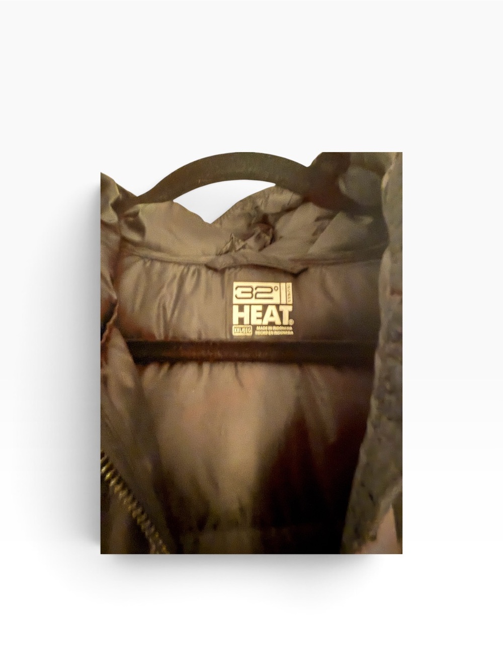 32 Degrees Women's Black Hooded Packable Puffer Jacket - Picture 7 of 7